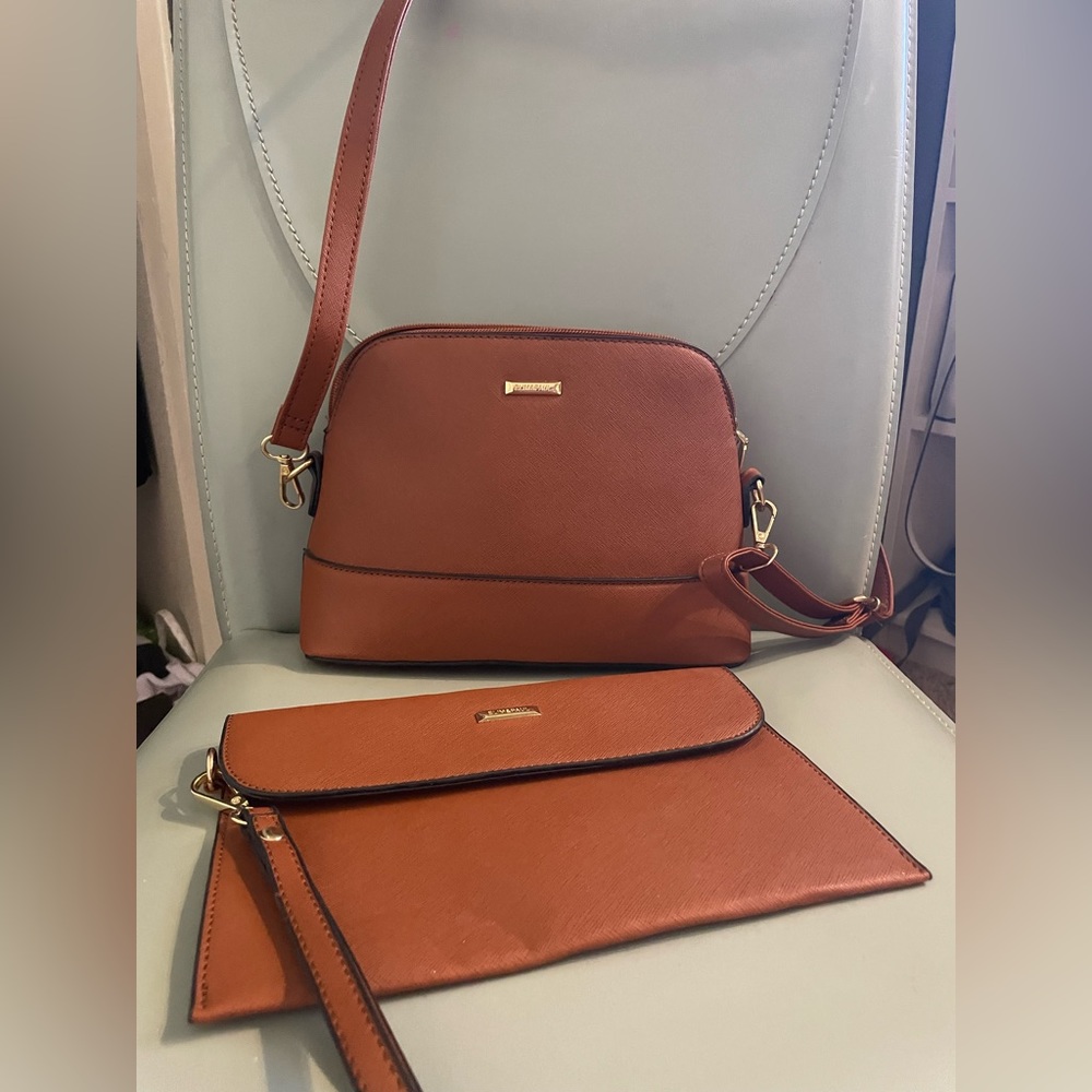 Elim & Paul Crossbody with Clutch